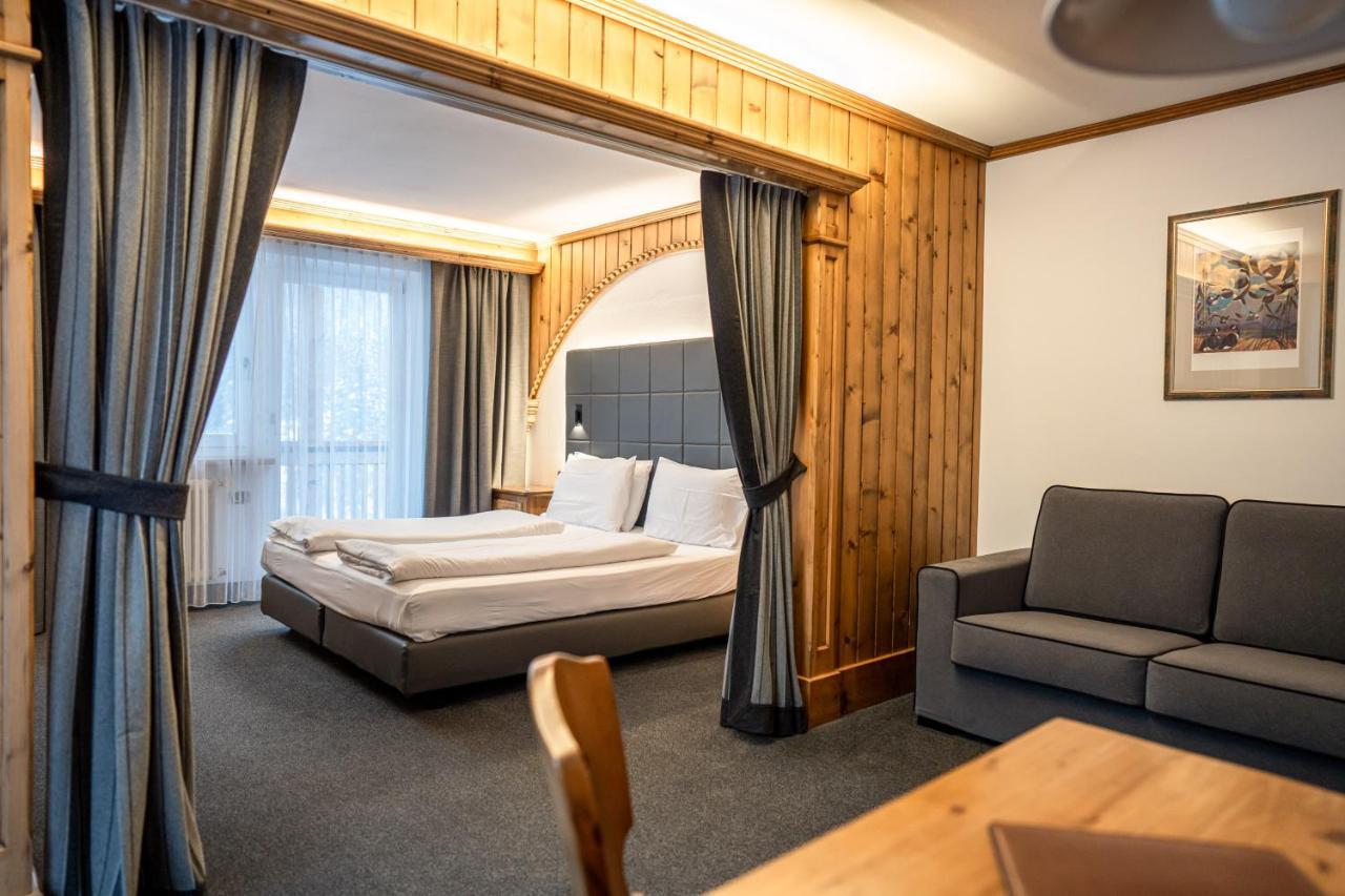 Croce Bianca Leisure & Spa Hotel กานาเซย์ ภายนอก รูปภาพ