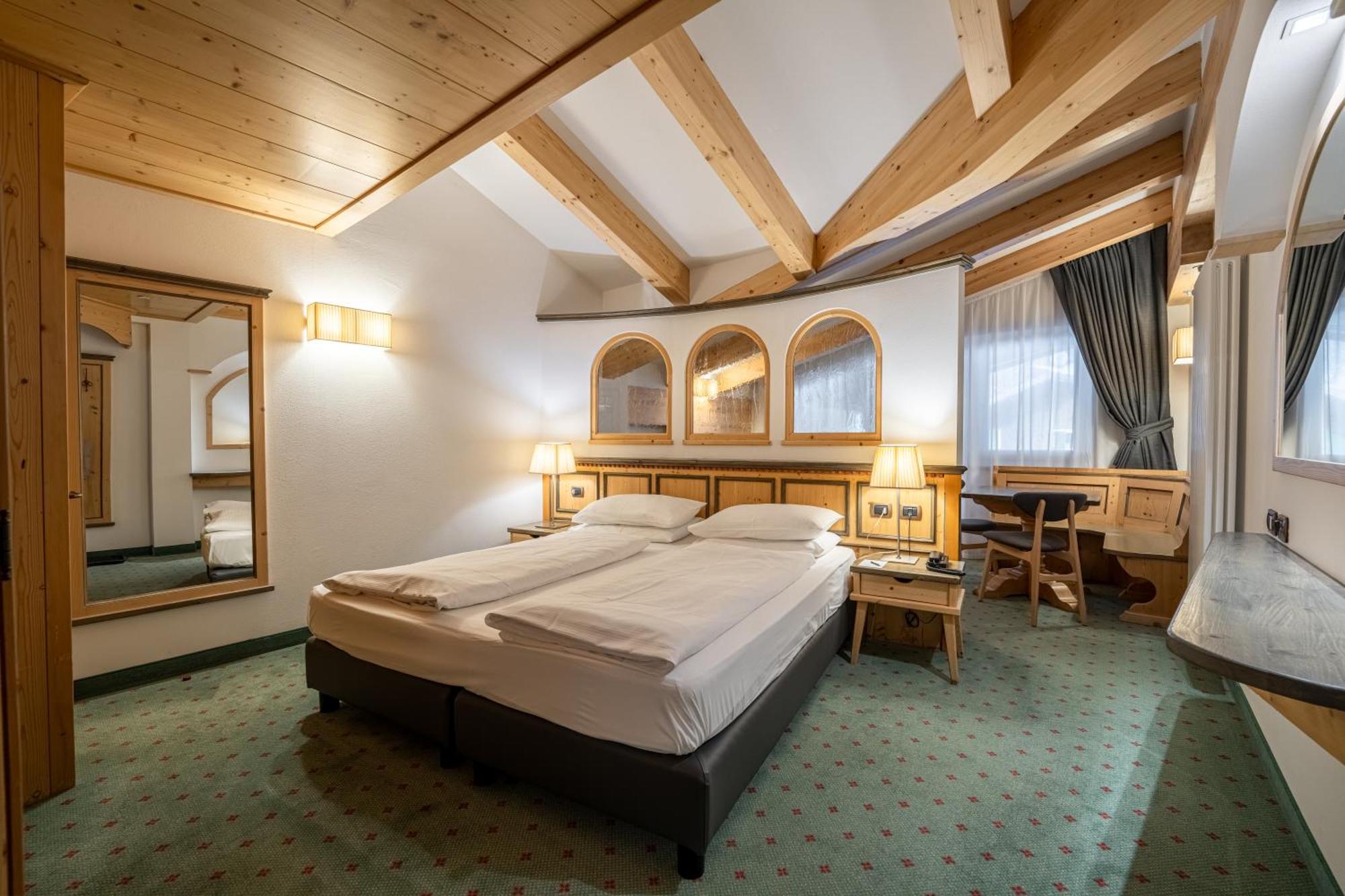 Croce Bianca Leisure & Spa Hotel กานาเซย์ ภายนอก รูปภาพ