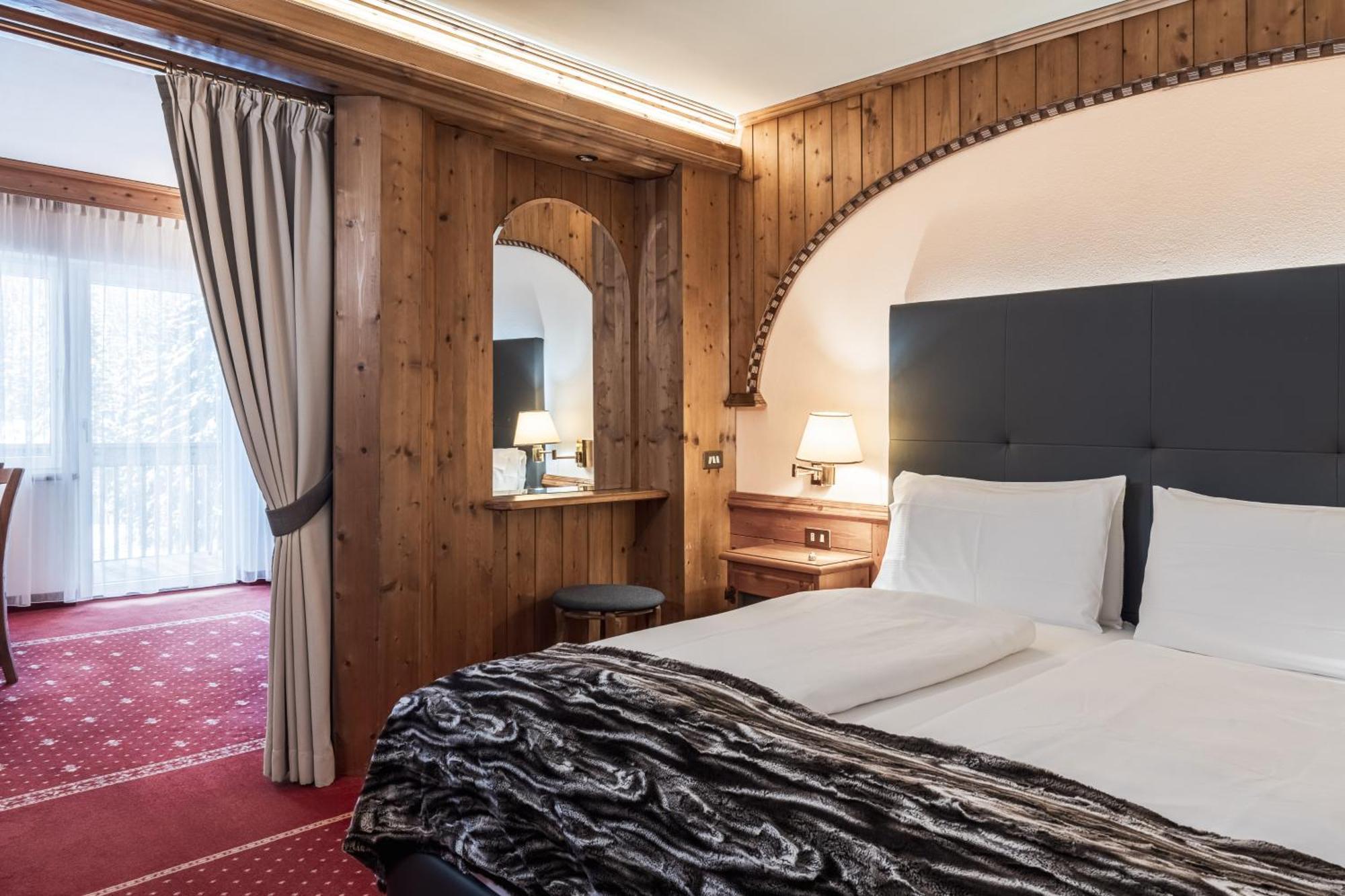 Croce Bianca Leisure & Spa Hotel กานาเซย์ ภายนอก รูปภาพ